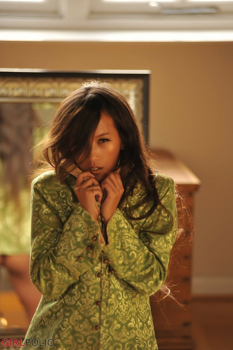 Юлия, 24 года, 1 размер груди